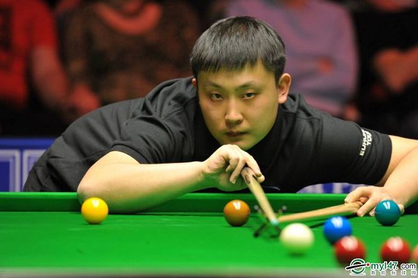 背后的坚实 背后的坚实